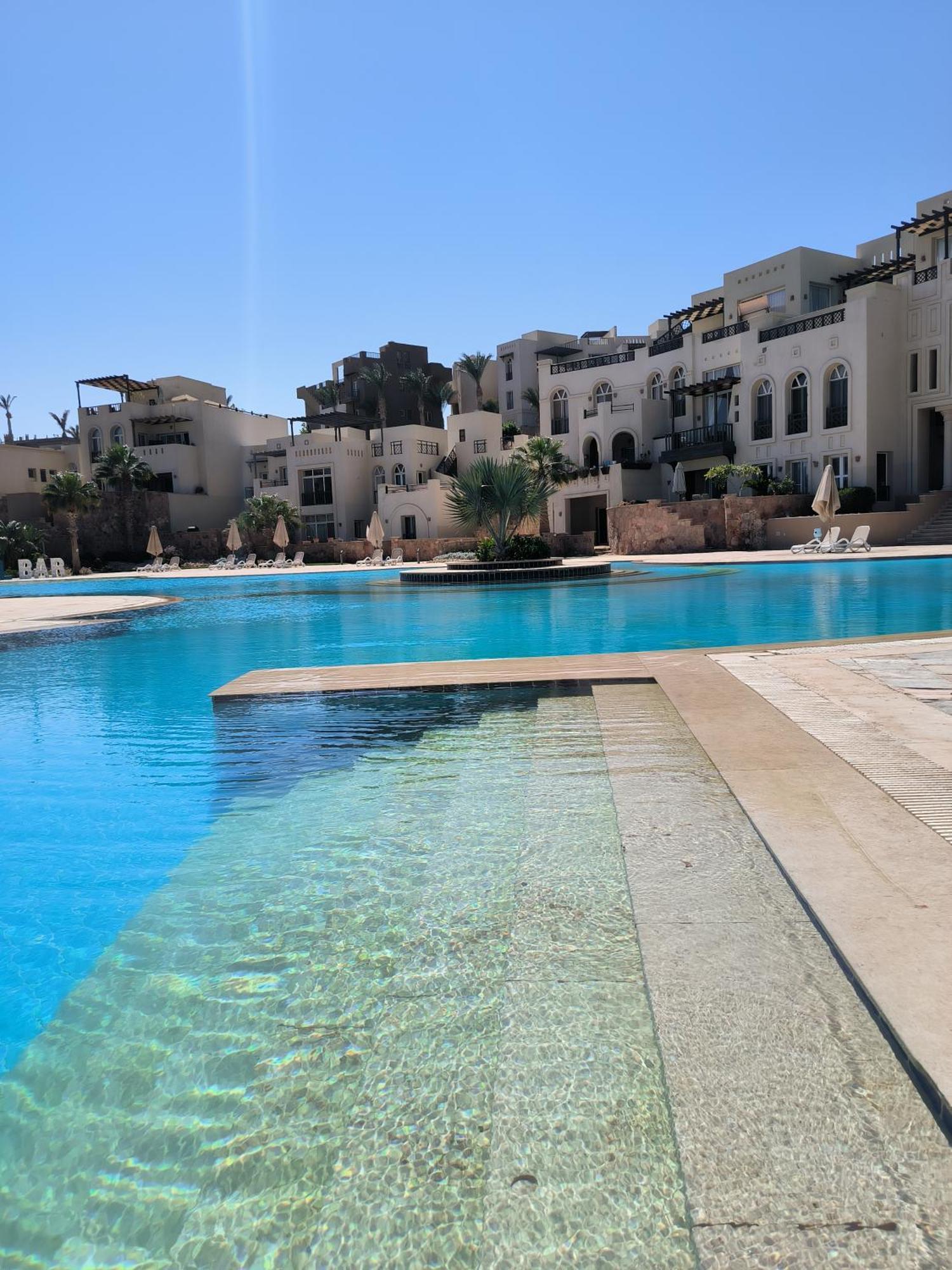 Elite 3Bdr Apartment With Garden Beside Corral Reef Hurghada Exterior photo